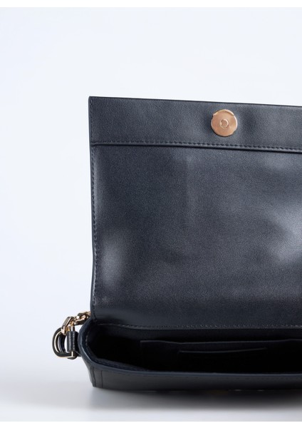 Siyah Kadın Çapraz Çanta A4W301101RC fırsatları