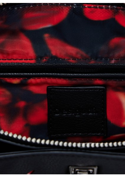 Siyah Kadın Sırt Çantası 25WAKP152000 fırsatları