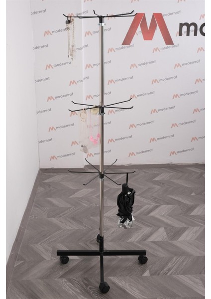 Siyah 3 Katlı 6 Telli Askılık Standı modelleri