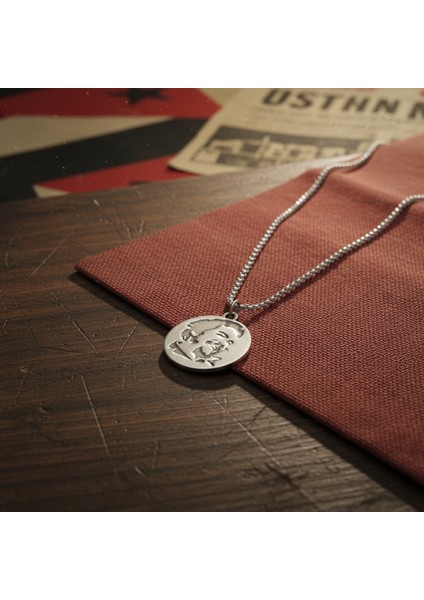 Che Guevara Madalyon Gümüş Kaplama Örme Zincir Kolye fırsatları