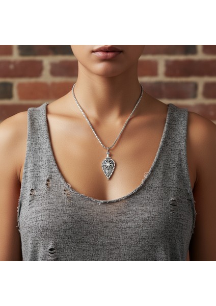 Viking Kolovrat Kalkan Gümüş Kaplama Örme Zincir Kolye fiyatları