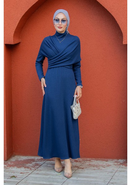 Simge Omuz Detaylı Kaşkorse Elbise-Laci