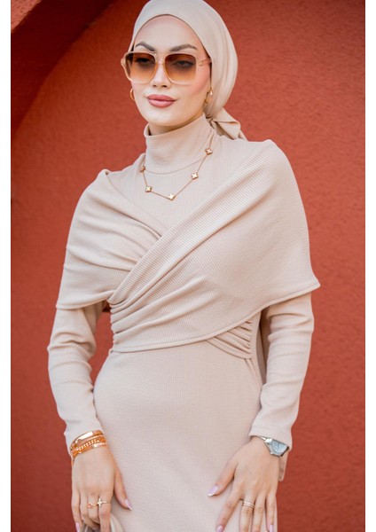 Simge Omuz Detaylı Kaşkorse Elbise-Bej fiyatları