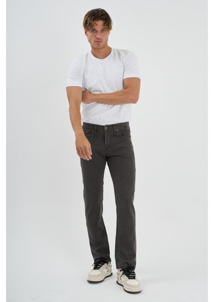 Erkek Regular Fit Rahat Kesim Esnek Likralı Örme Jeans fırsatları