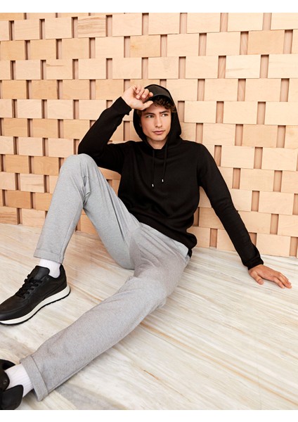 Yeni Sezon Kapüşonlu Uzun Kollu Erkek Triko Kazak