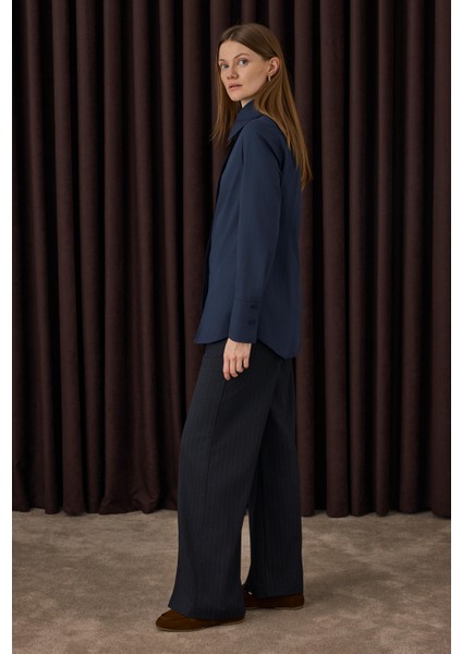 Yırtmaç Detaylı Gömlek Lacivert modelleri