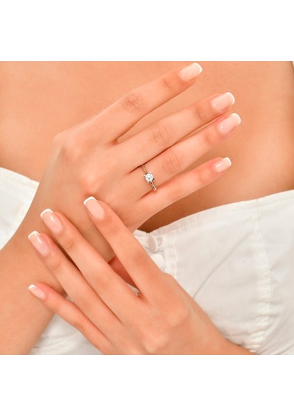 0.50 Karat Pırlanta Tektaş Yüzük fiyatları