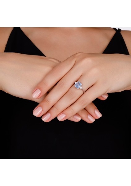 0.12 Karat Violet Taşlı Pırlanta Yüzük modelleri