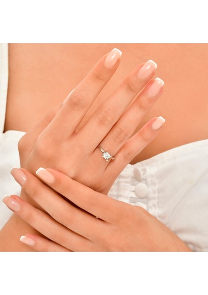 0.45 Karat Pırlanta Tektaş Yüzük fiyatları