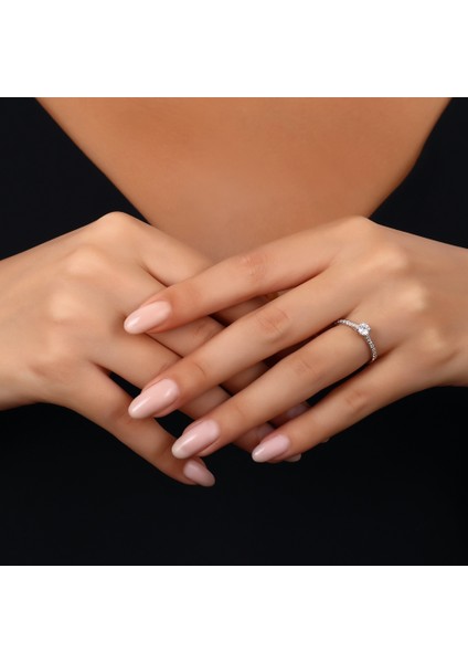 0.35 Karat Pırlanta Tektaş Yüzük modelleri