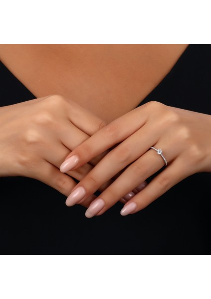 0.15 Karat Pırlanta Tektaş Yüzük modelleri