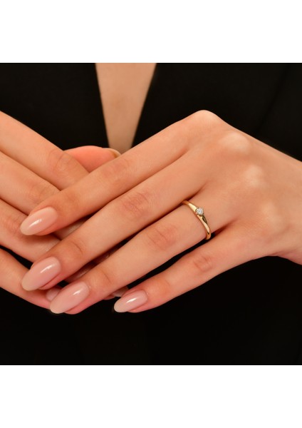 0.10 Karat Pırlanta Tektaş Yüzük modelleri