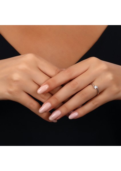 0.10 Karat Pırlanta Tektaş Yüzük modelleri