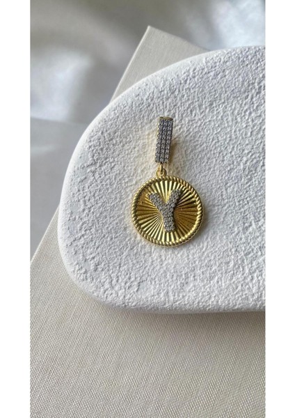 Altın Kaplama Y Harf Kolye Ucu ve Ajda Charm fiyatları