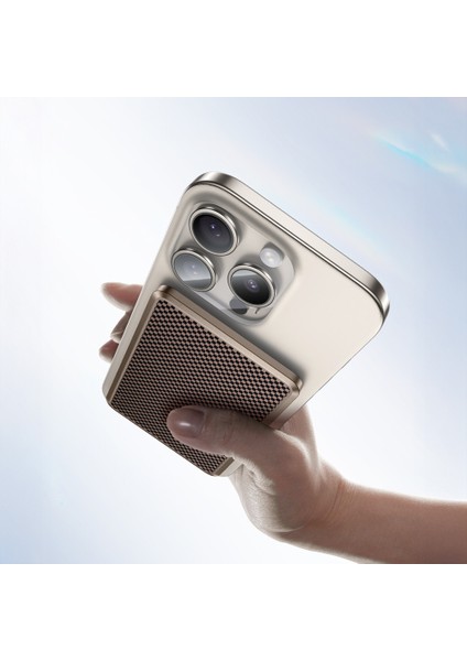 MP16 Armorgo M-Safe Özellikli Ultra Ince Armortint Aramid Fiber Powerbank 15W 10000MAH Gold modelleri