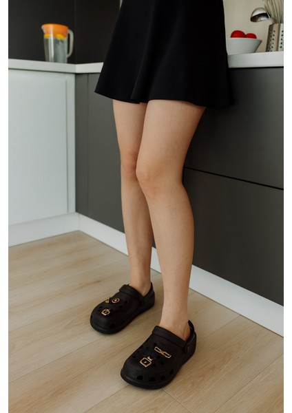 Kadın Crox Sabo Terlik fırsatları