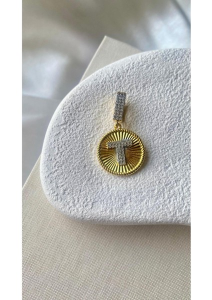 Altın Kaplama T Harf Kolye Ucu ve Ajda Charm fiyatları