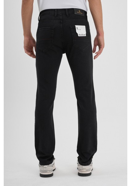 Erkek Regular Fit Rahat Kesim Esnek Likralı Örme Jeans