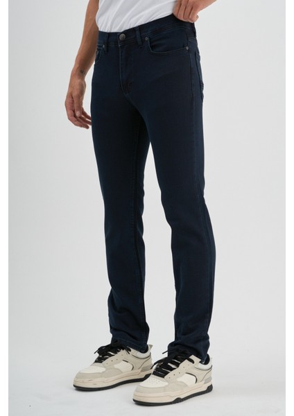 Erkek Regular Fit Rahat Kesim Esnek Likralı Örme Jeans fiyatları
