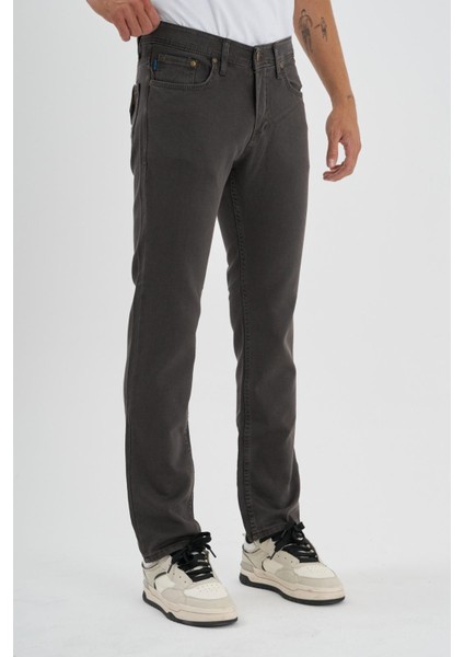 Erkek Regular Fit Rahat Kesim Esnek Likralı Örme Jeans fiyatları