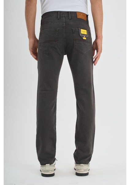 Erkek Regular Fit Rahat Kesim Esnek Likralı Örme Jeans