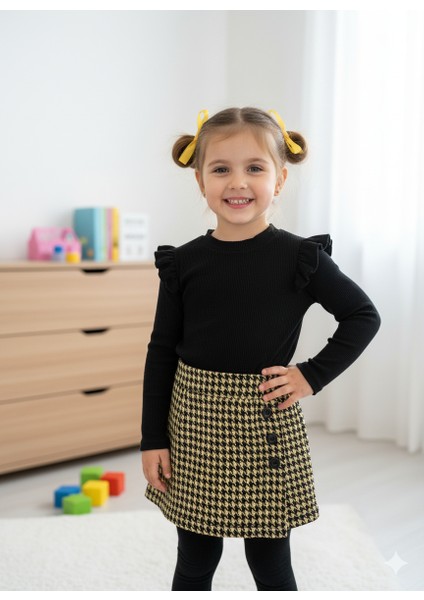 Kız Çocuk Siyah Omuz Fırfırlı Kazayağı Desenli Düğme Detaylı Etekli Takım