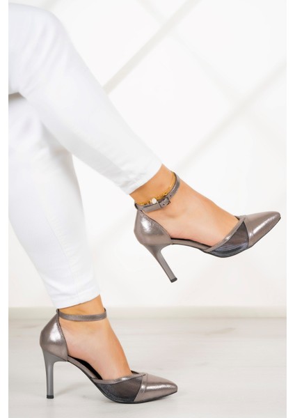 Liana Platin Fileli Sivri Burun Klasik İnce Topuklu Ayakkabı indirimleri