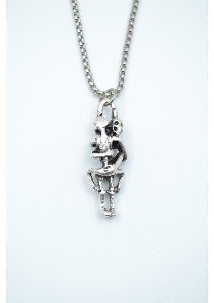 Sarılan İskelet Gümüş Kaplama Örme Zincir Kolye