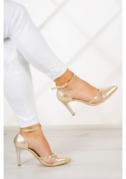 Liana Dore Fileli Sivri Burun Klasik İnce Topuklu Ayakkabı indirimleri