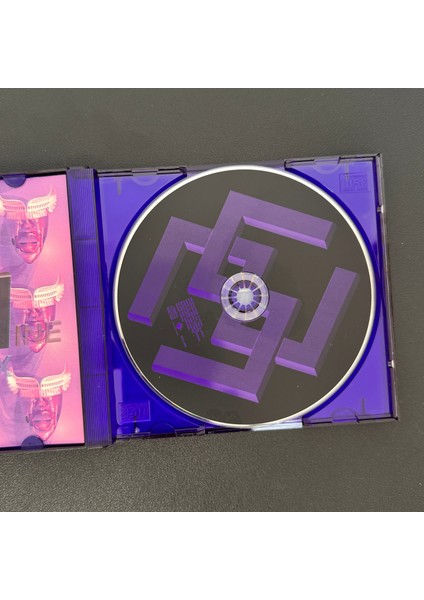 Buck-Tick – Six / Nine CD fırsatları