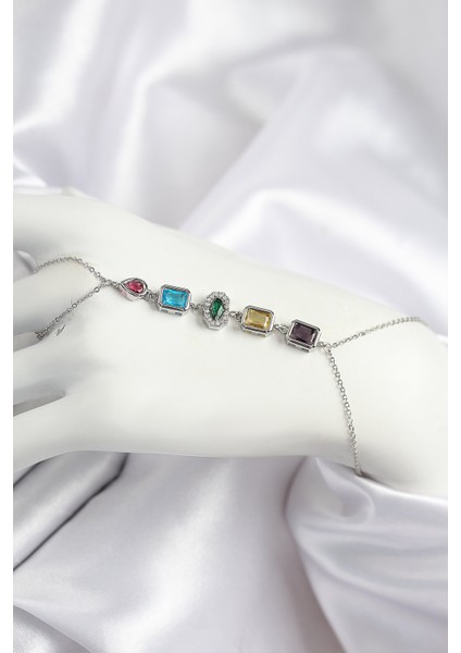 Pirinç Renkli Zirkon Taşlı Gümüş Renk Şahmeran - TJ-SN724