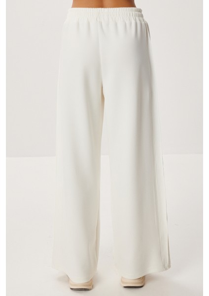 Yumuşak Modal Eşofman Takımı LCR0096 Krem