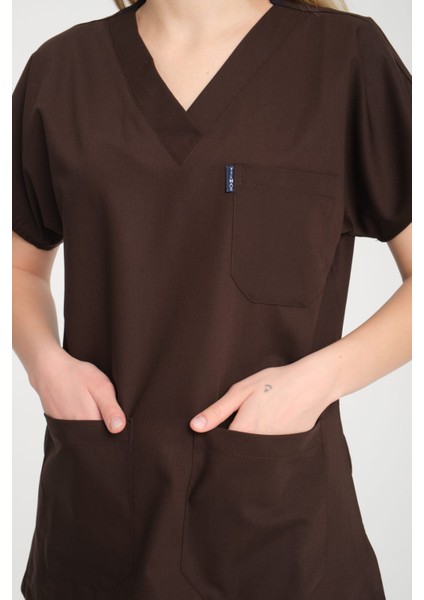 Üniforma V Yaka Acı Kahve Unisex Likralı Ütü Istemeyen Doktor Hemşire Takım Scrubs fırsatları