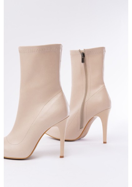 ZRİN-4811 Premium Bej Ince Topuklu Fermuarlı Kadın Bot modelleri