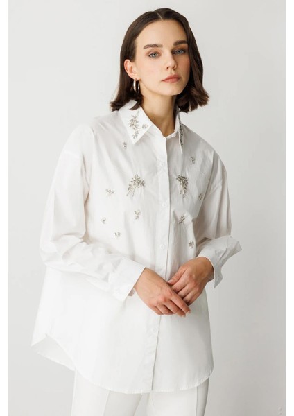 Taş Detaylı Beyaz Kadın Gömlek 50366-2Y5