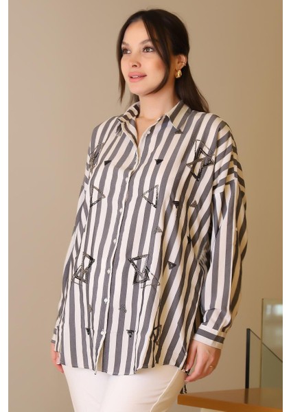 Çizgili Boncuk Işlemeli Gri Beyaz Kadın Gömlek 4107-2Y5