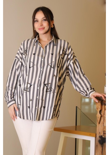 Çizgili Boncuk Işlemeli Gri Beyaz Kadın Gömlek 4107-2Y5 modelleri