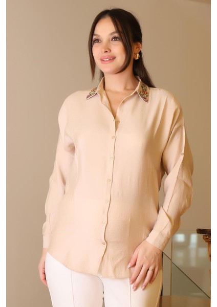 Yakası Boncuk Işlemeli Bej Kadın Gömlek 3210-2Y5 modelleri