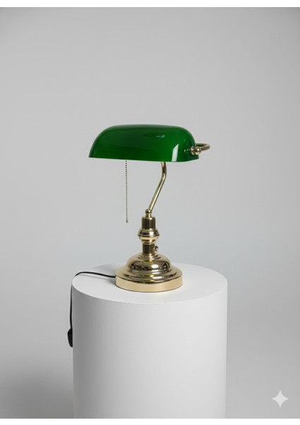 Banker Masa Lambası