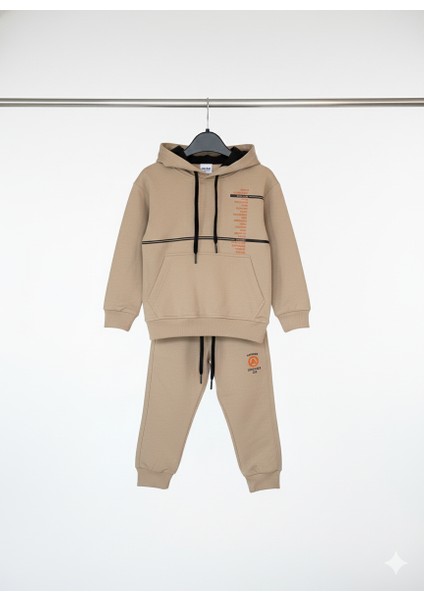Erkek Çocuk Bej Kapüşonlu Kanguru Cepli Yazı Baskılı Eşofman Takımı fiyatları