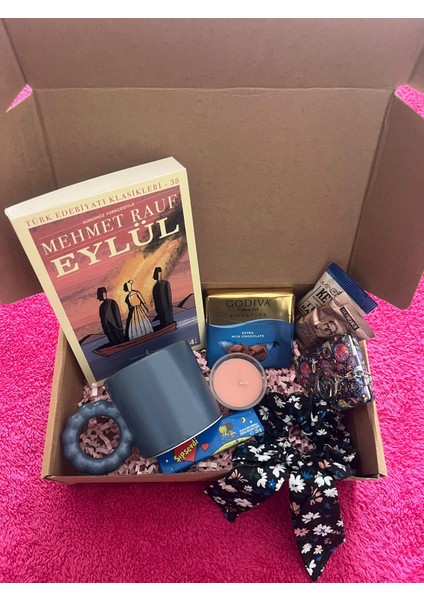 Yeni Yıl Hediye Kutusu, Mehmet Rauf Türk Edebiyatı Klasiği, Kupalı Hediye Seti