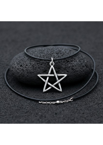 Minimal Pentagram Gümüş Kaplama Deri İp Kolye modelleri