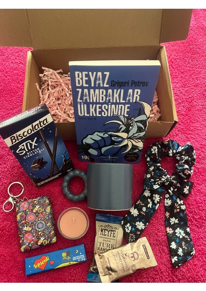 Yeni Yıl Hediye Kutusu, Beyaz Zambaklar Ülkesinde Hediye Kutusu,kupalı Kahve Kutusu modelleri