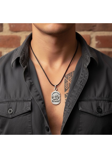 Devrim - Che Guevara Gümüş Kaplama Deri İp Kolye