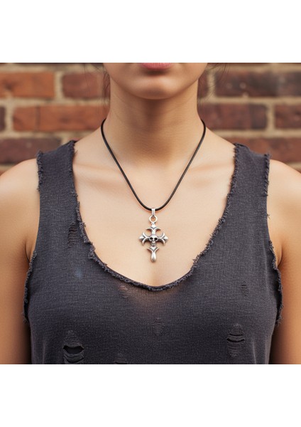 Kuru Kafa Haç Gümüş Kaplama Deri Ip Kolye