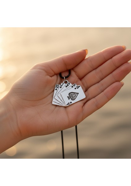 Poker İskambil Gümüş Kaplama Deri İp Kolye fırsatları