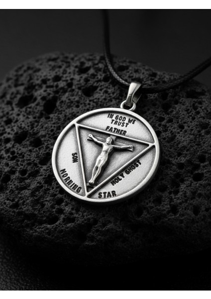 Pagan - Keçi Şeytan - Hz. Isa Gümüş Kaplama Deri Ip Kolye