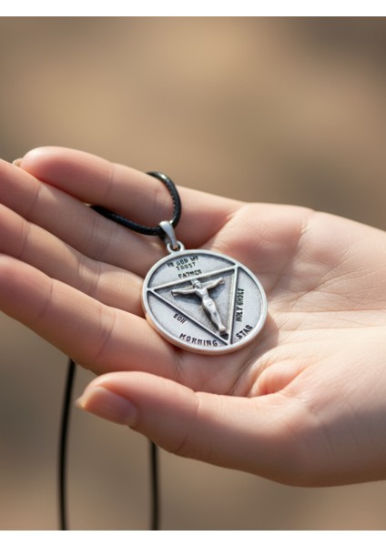 Pagan - Keçi Şeytan - Hz. Isa Gümüş Kaplama Deri Ip Kolye fırsatları