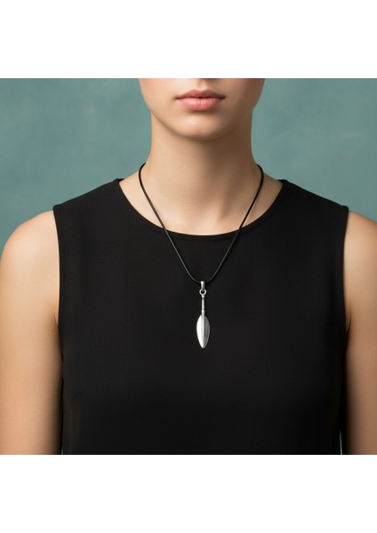 Mızrak Ucu Gümüş Kaplama Deri Ip Kolye fiyatları