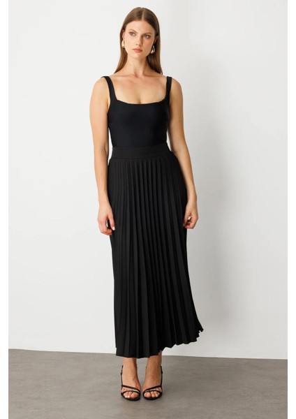 Piliseli Maxi Boy Siyah Kadın Etek 1070-2Y5